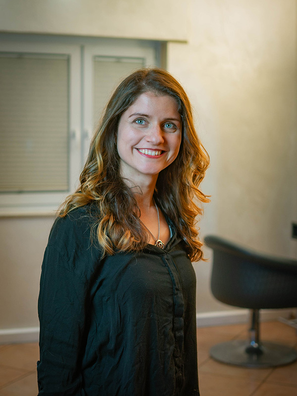 Regina — Friseurmeisterin Capelli Creativi